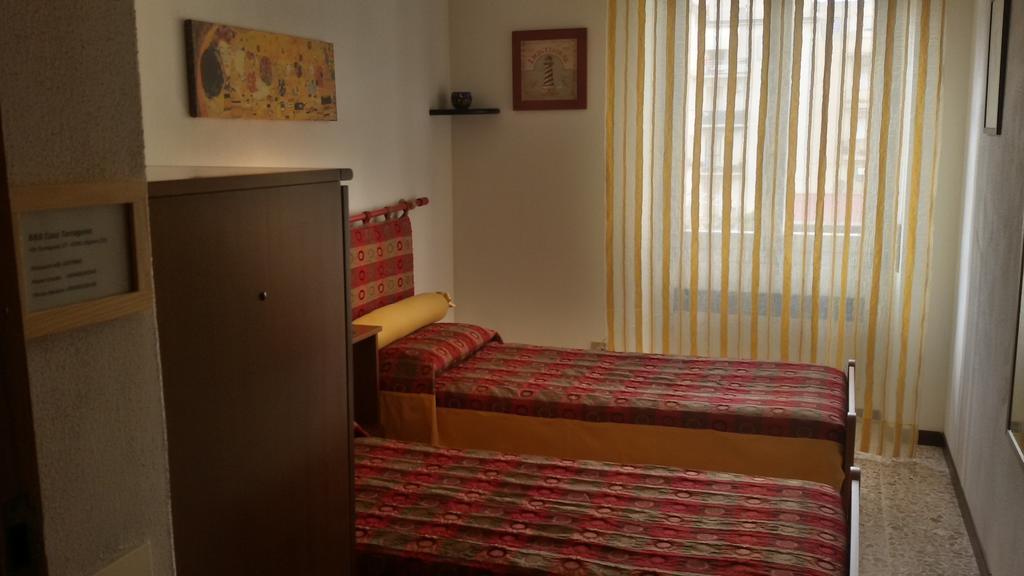 Casa Tarragona Acomodação com café da manhã Alghero Quarto foto